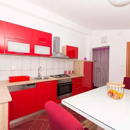 In Okrug Gornji 26579 Apartment Trogir